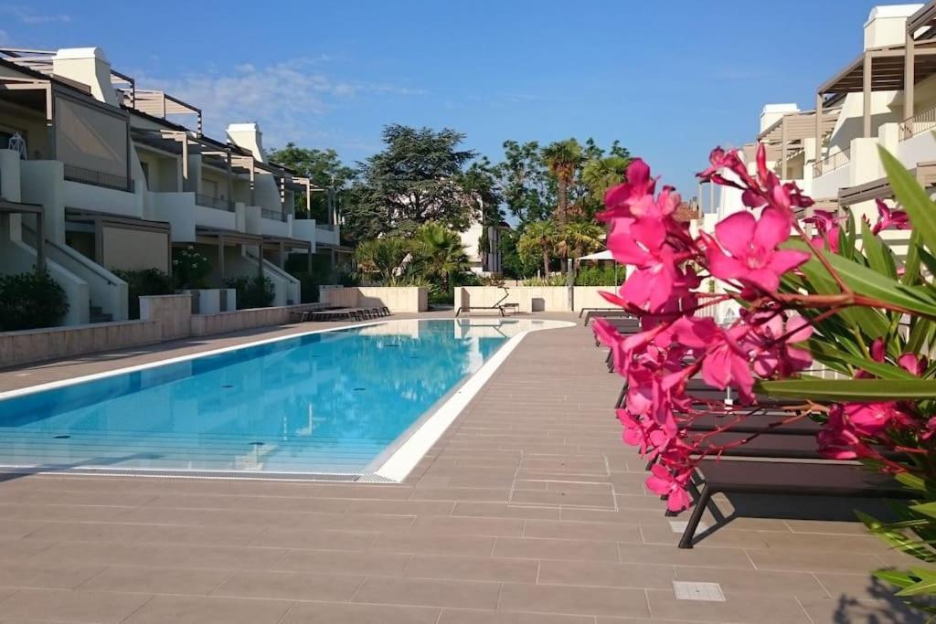 Residence Jesolo Lido Centro Con Piscina Exteriér fotografie