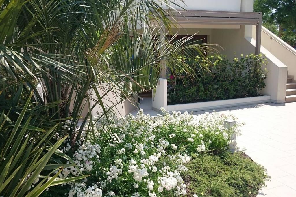 Residence Jesolo Lido Centro Con Piscina Exteriér fotografie