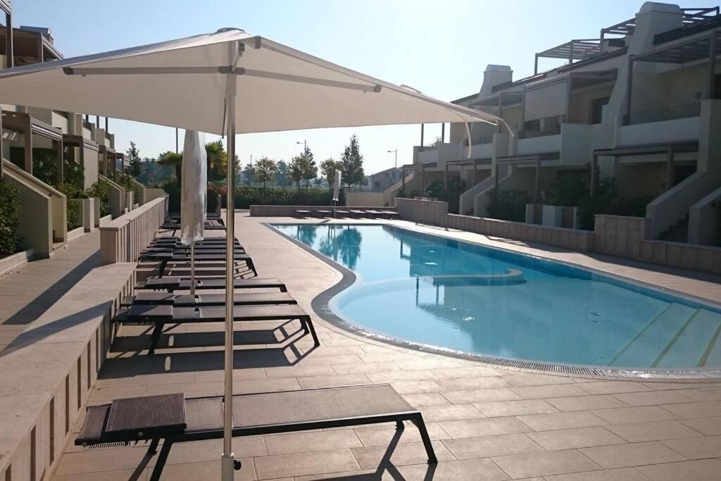 Residence Jesolo Lido Centro Con Piscina Exteriér fotografie